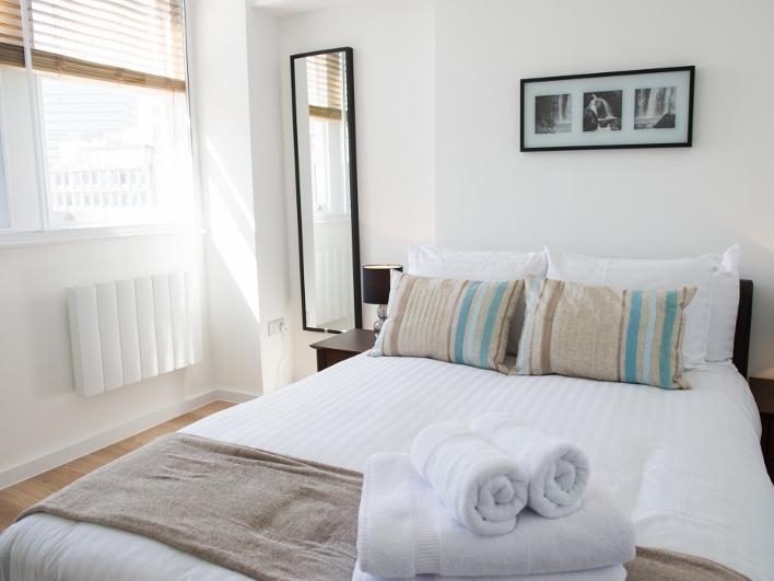 לונדון West End One Apartments מראה חיצוני תמונה